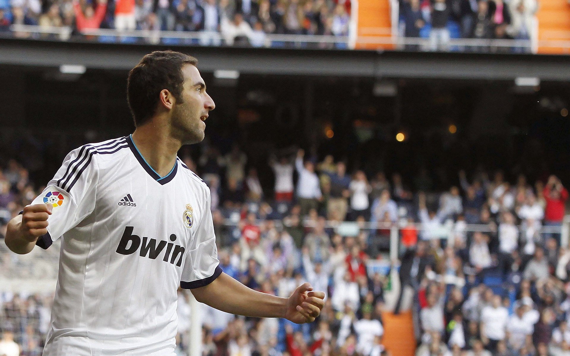 足球联赛最新赛程安排